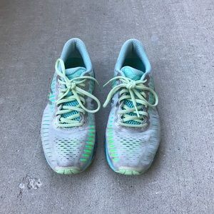 ASICS quantum 360 size 7.5